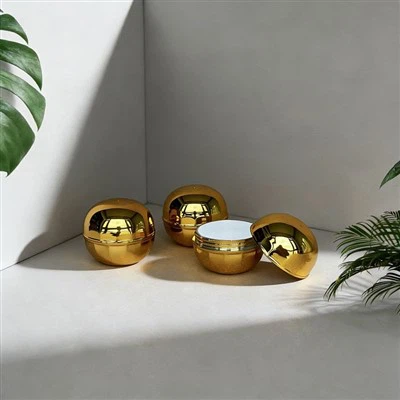 Mirror-Finish Gold Spherical Bottle